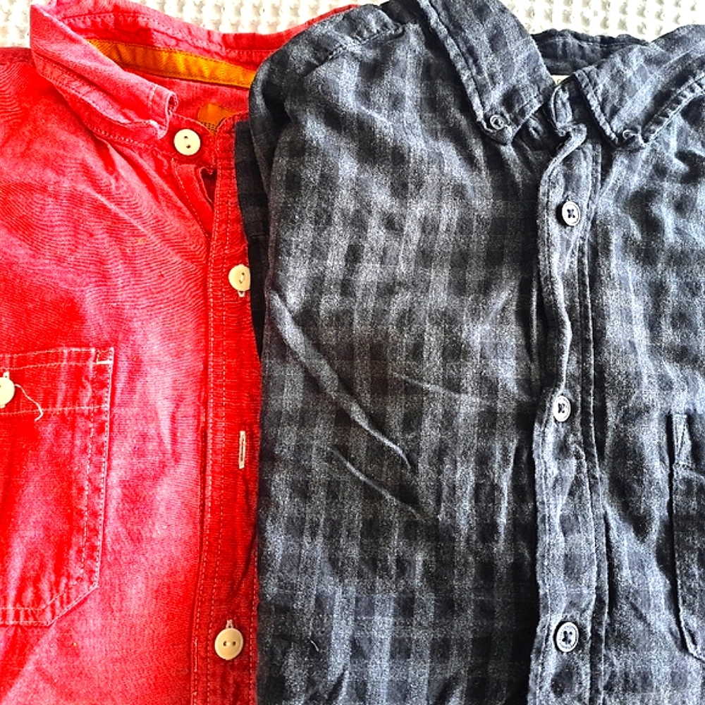 Bundle: 2 Men's large button casual shirts